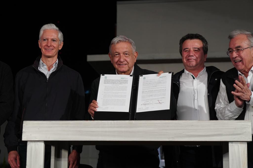 Rocha asiste a la inauguración de la primera Comunidad Mexicana de Hemodiálisis en conjunto con Salud Digna y Fundación Vizcarra