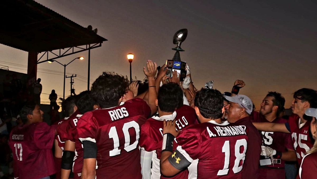 Burros Salvajes de Mazatlán es el campeón del futbol americano juvenil