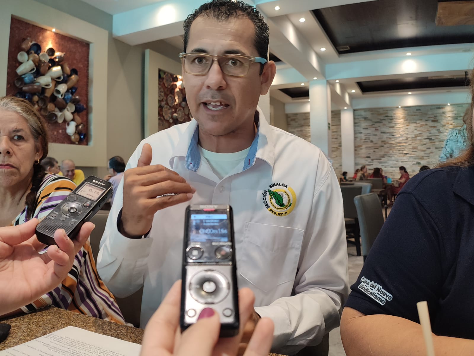 Expone SITEM que estructuras del SNTE limitan su trabajo; “no los dejan ni entrar a los centros de trabajo”
