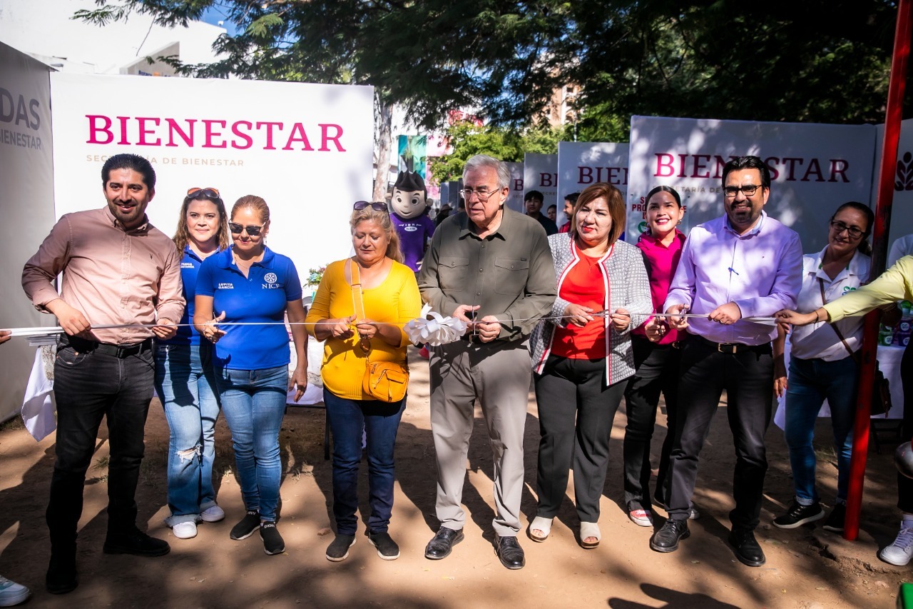 Rocha anuncia el Programa ´Equipa Sinaloa´, para apoyar a pequeños emprendedores
