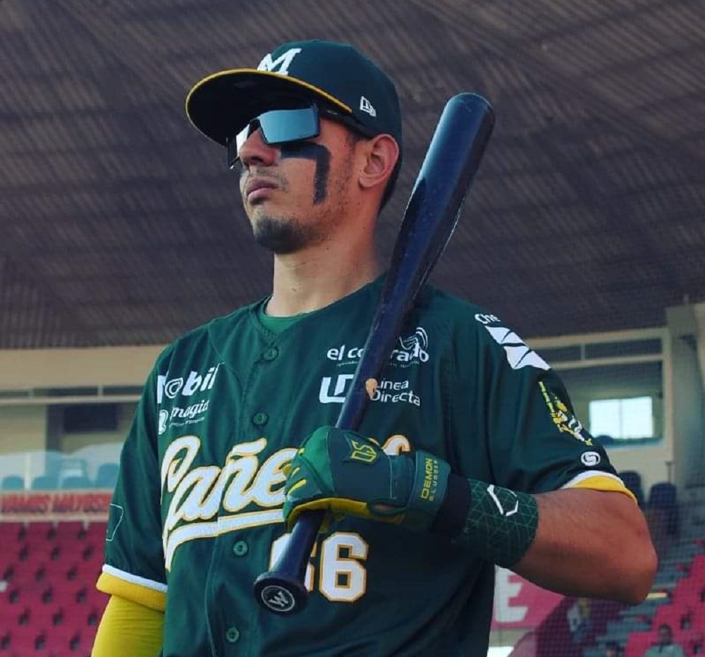 “El Conejo” Edgar Robles de los Cañeros de los Mochis es elegido como el defensivo del año en LMB