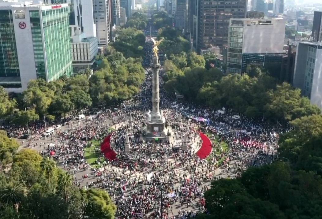 ‘El día de hoy terminó la presidencia’: Felipe Calderón a AMLO por megamarcha