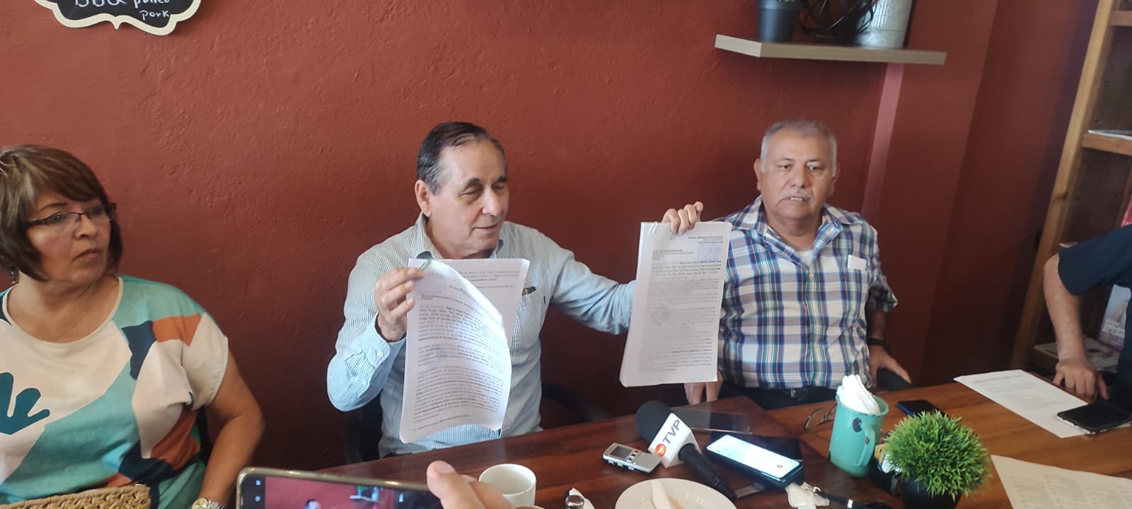 ‘No se pueden hundir los tres poderes por una persona’; llevarán a fondo solicitud de juicio político contra el ‘Químico’