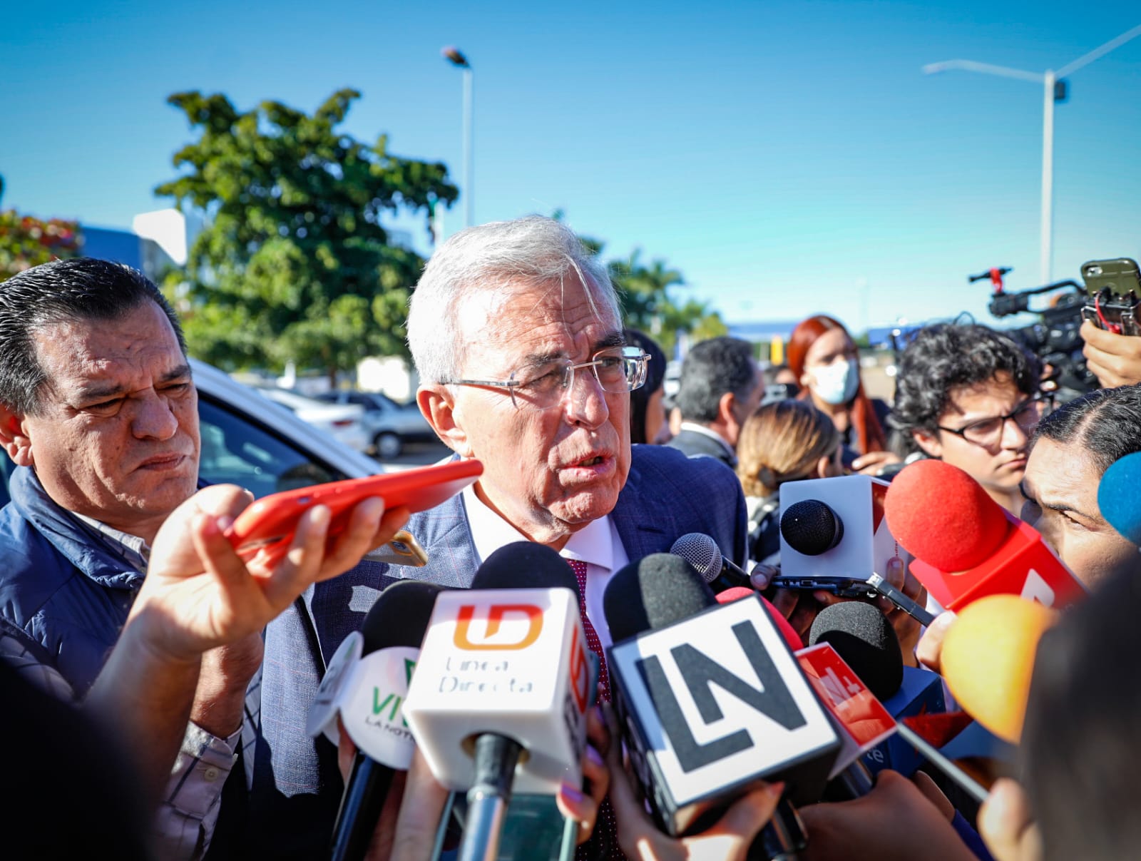 Operativos del Ejército dejan buenos resultados: Rocha; aseguran camioneta, tráiler y hay un detenido