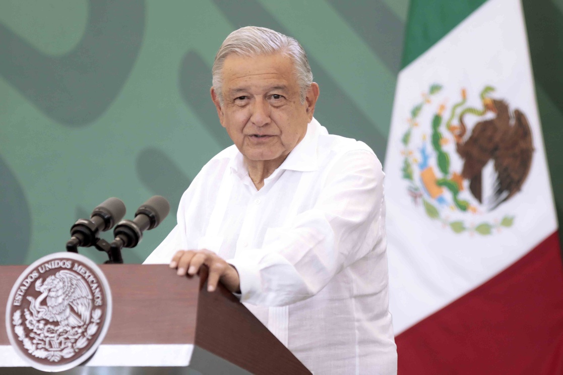 ‘Están desesperados nuestros adversarios’: AMLO responde a las acusaciones por acarreo en la marcha del 4T