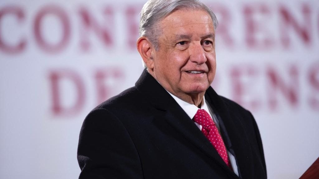 Con ‘Plan B’, se logra un ahorro de 3,500 mdp y se evita facilitar la compra del voto: López Obrador