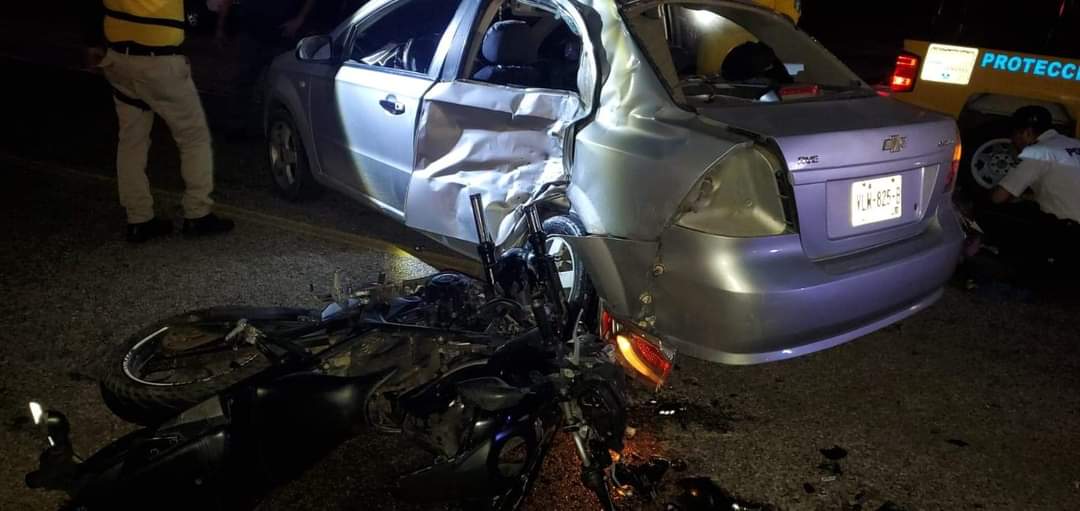 Choque en El Caimanero, Rosario deja dos personas sin vida y dos lesionados