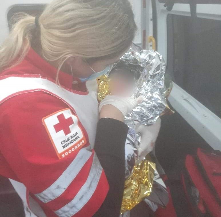 En la madrugada de Navidad nace bebé en  ambulancia de Cruz Roja en Mazatlán