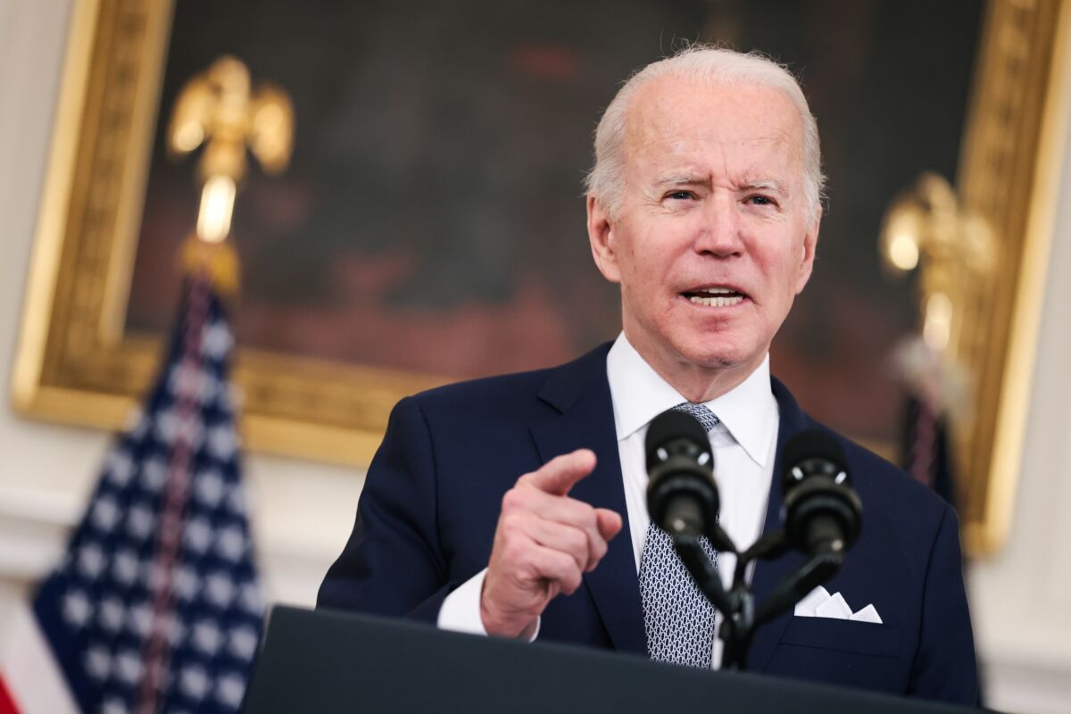 ‘Me alegra que este bien y a salvo’: Joe Biden tras atentado a Donald Trump