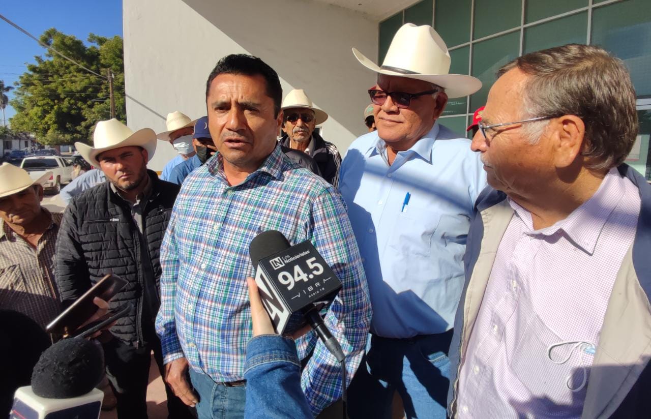 Está bien que sea en la primera semana de enero; productores dan voto de confianza al gobernador en destrabe de avíos