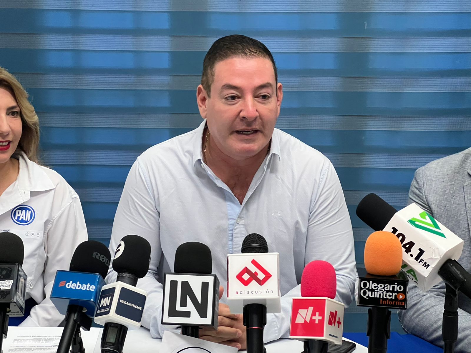Estrada Ferreiro está pagando su “karma”; trabajadores del ayuntamiento tienen miedo que regrese: Regidor