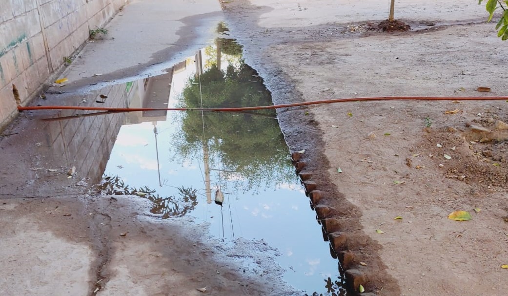 Aguas negras son producto de obras mal hechas de drenaje que están reventando y se están atendiendo: Japama