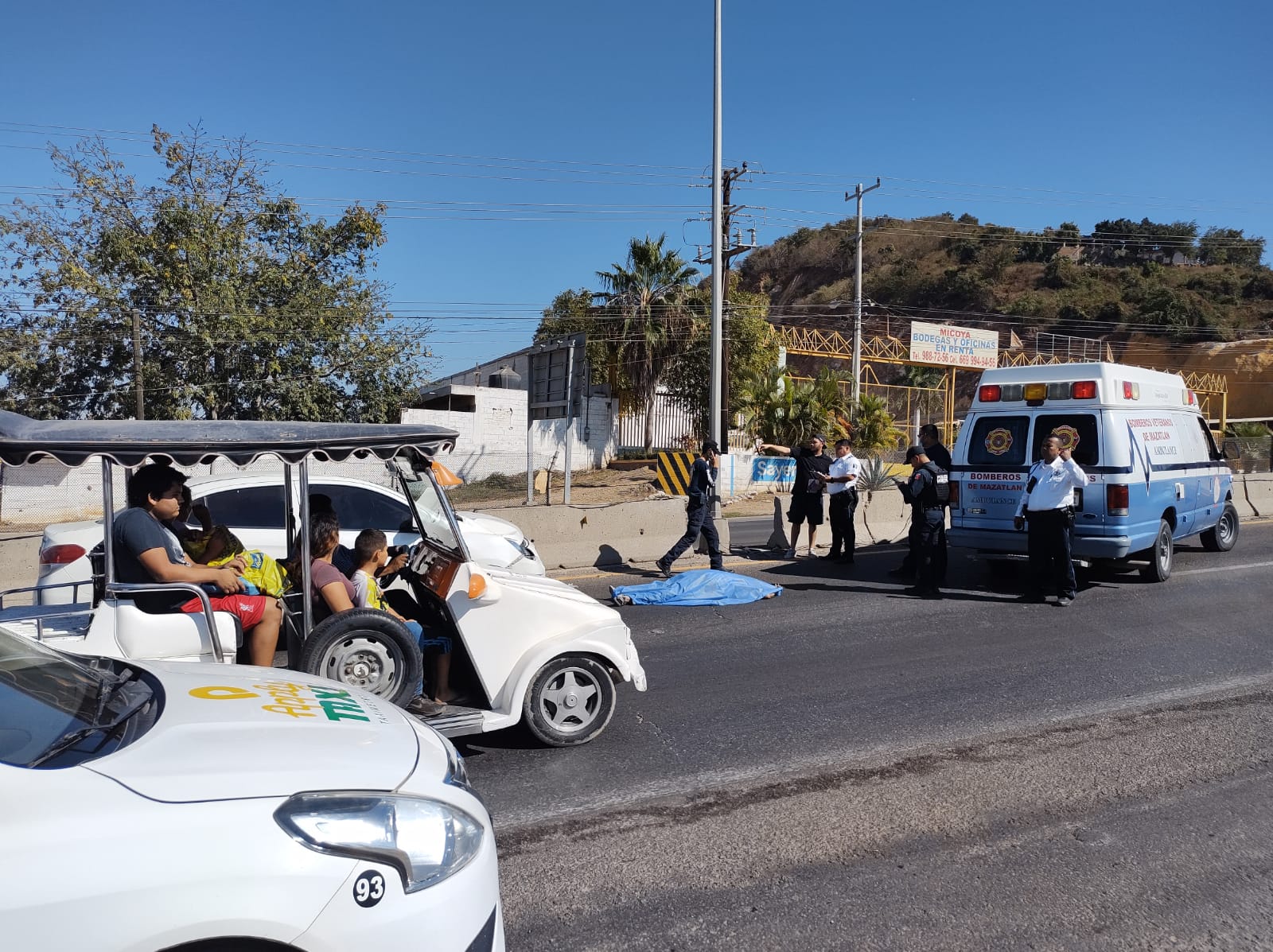 Un peatón muere al ser arrollado por un carro a la altura del Cerro Colorado en Mazatlán
