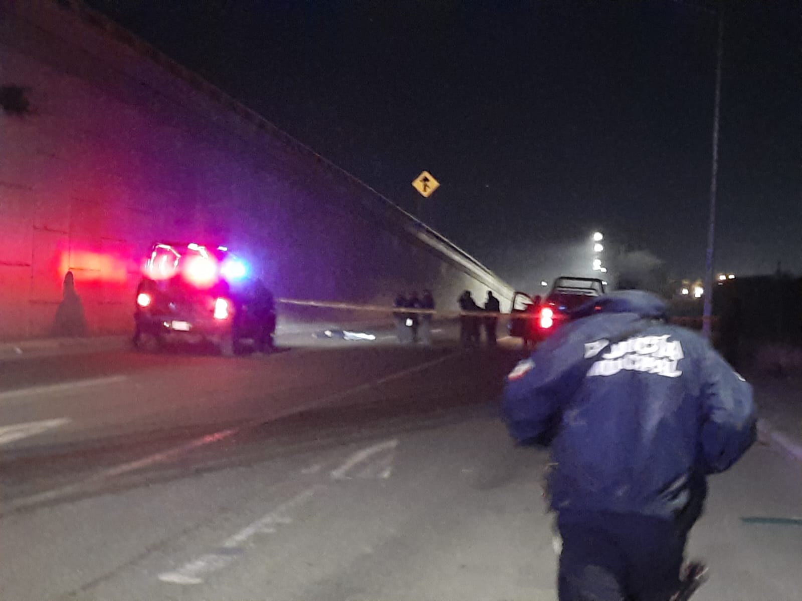 Localizan asesinado a balazos a un hombre sobre ‘La Costerita’, en Culiacán