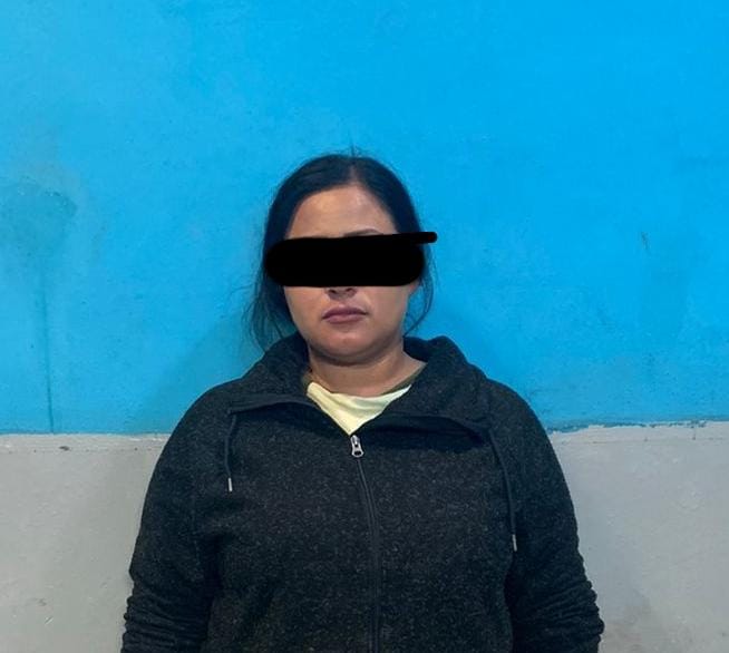 Pagó con billetes falsos y policías la detienen en Mazatlán
