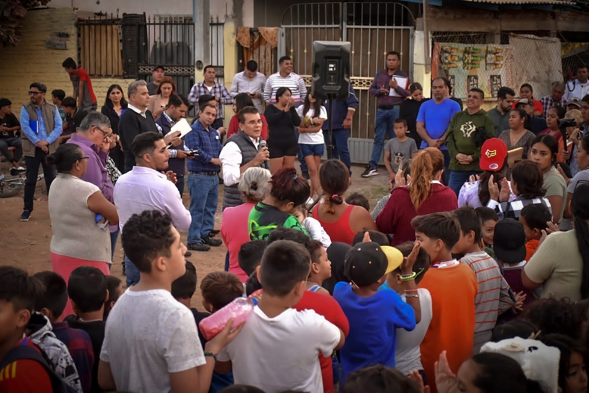 Llevarán obras sociales a la Buenos Aires de Mazatlán, habrá drenaje y pavimentación
