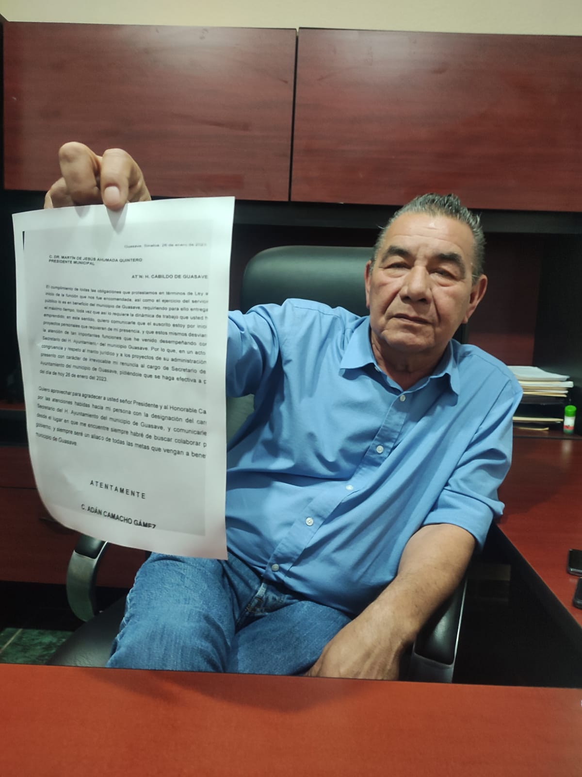 Lo hace oficial: Adán Camacho renuncia como secretario del Ayuntamiento de Guasave