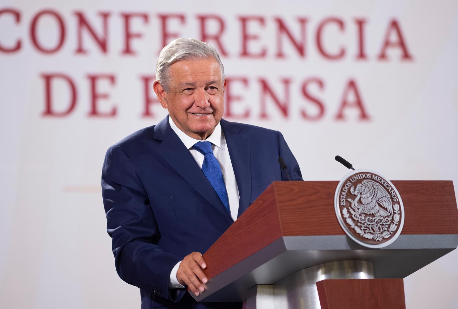 ‘Ya serénense’, dice López Obrador a sus adversarios tras decisión de EU de aterrizar avión presidencial en el AIFA