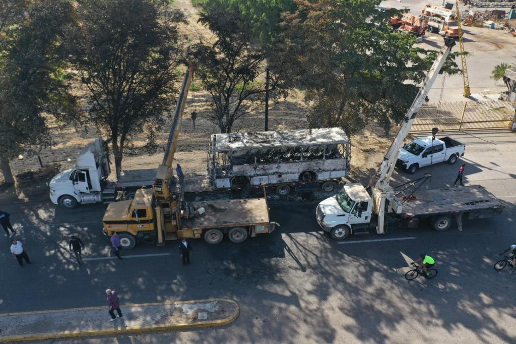 Ayuntamiento restablece la comunicación vial en la ciudad de Culiacán