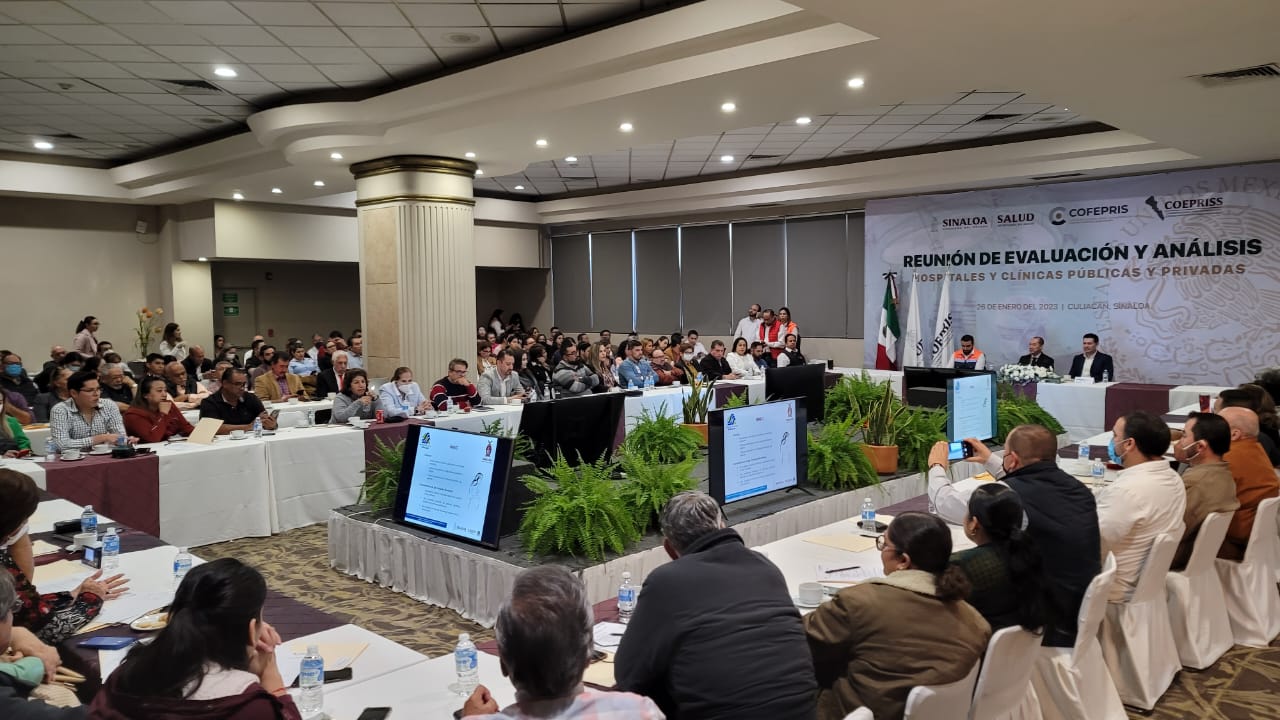 Coepriss llama a instituciones médicas a revisar perfil de médicos