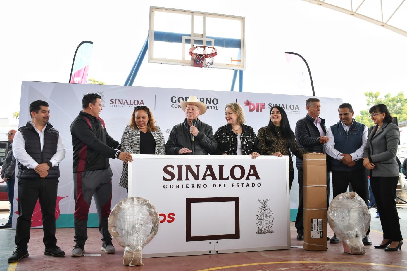 DIF Sinaloa lleva la primer Jornada del Bienestar del 2023 a la sindicatura de Alhuey en Angostura