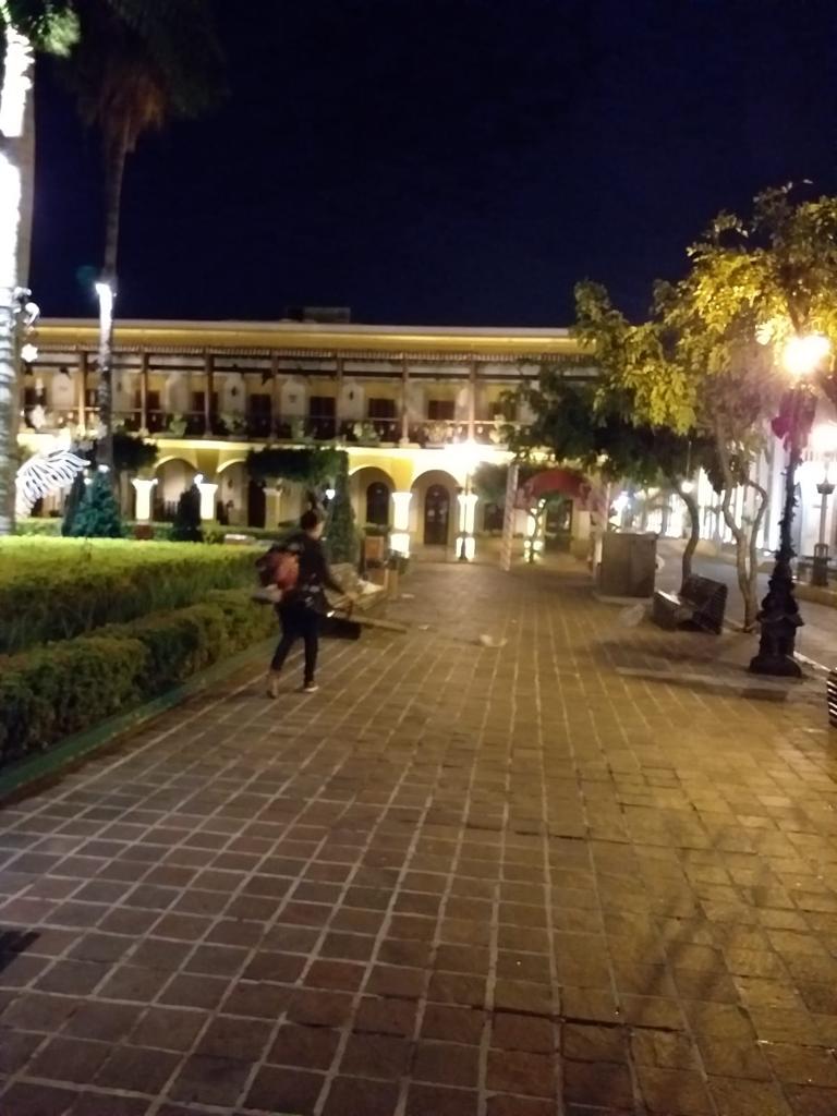 Dan ‘manita de gato’ a plazuelas de Mazatlán para que las familias puedan disfrutar estos lugares recreativos