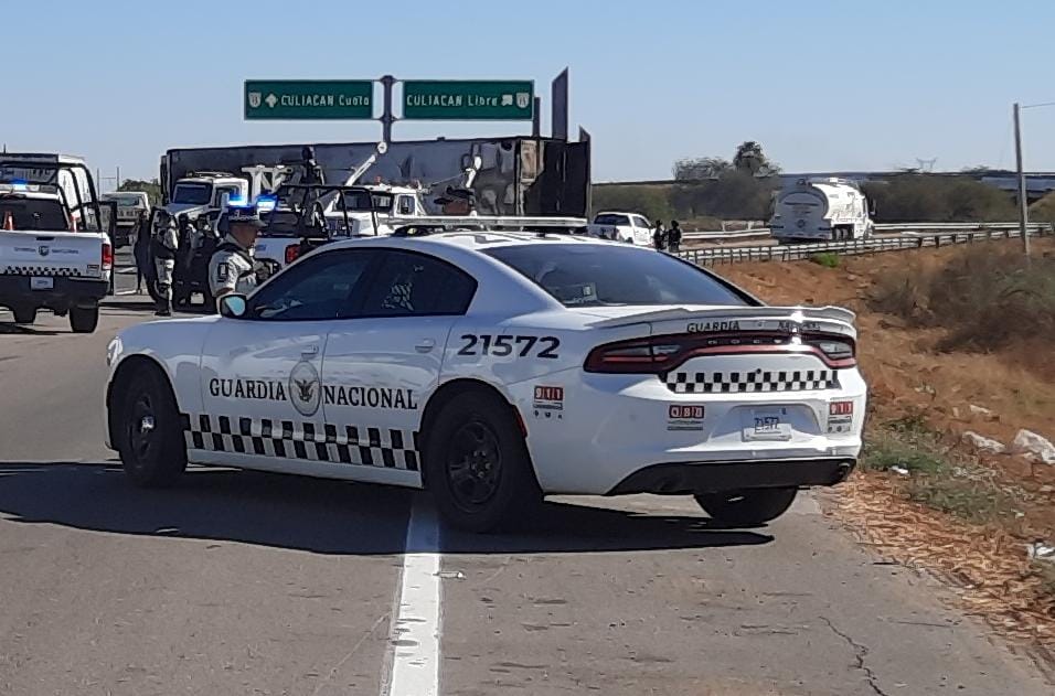 Despojan camioneta y dinero a paisanos, en Las Brisas Guasave
