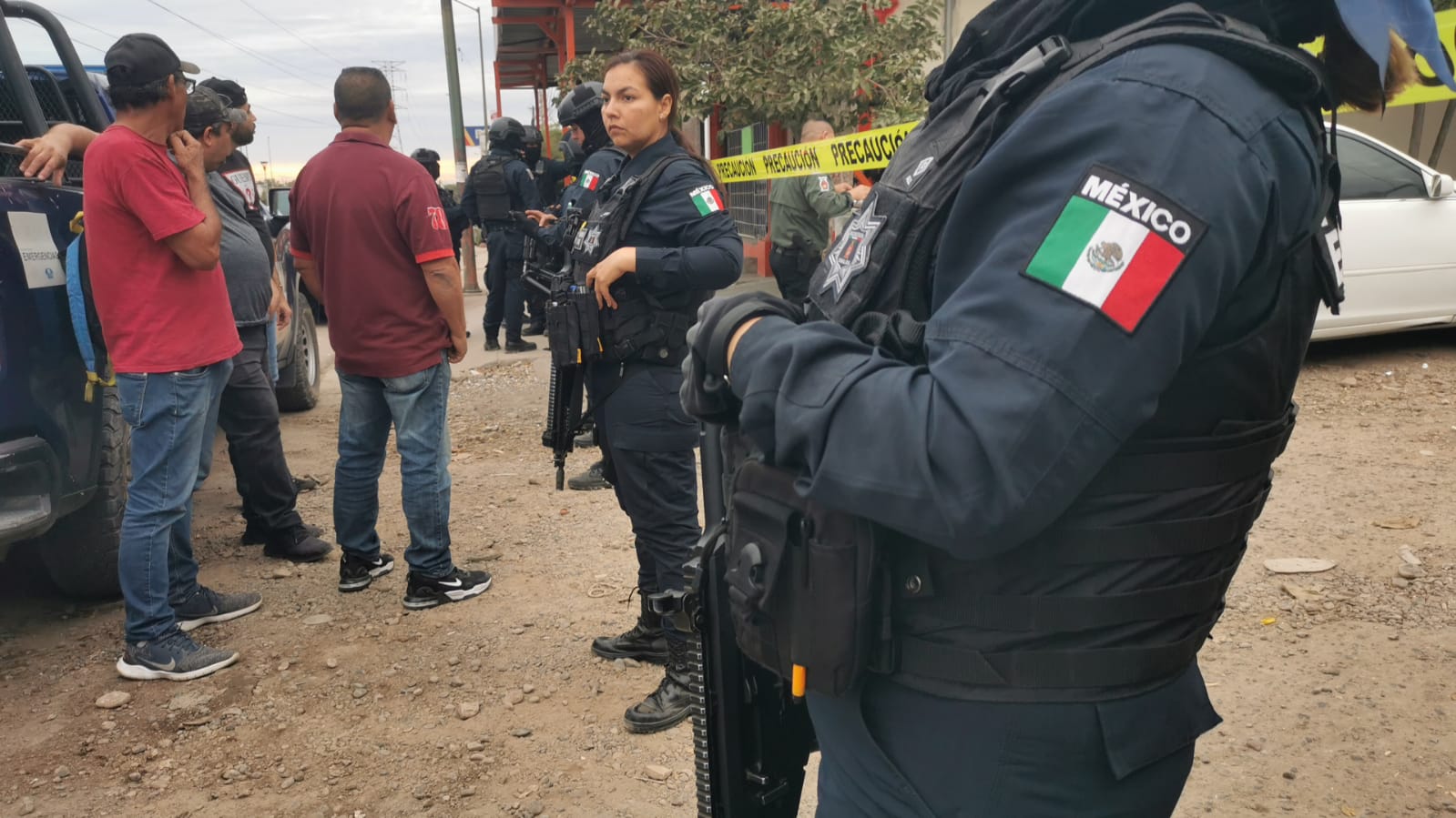 Ejecutan a balazos a dos hombres a las afueras de un taller al sur de Culiacán