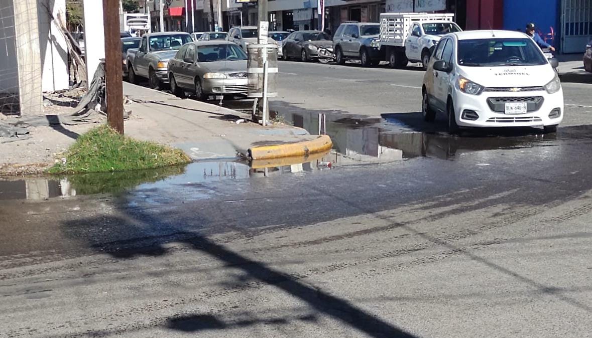 El centro de Guasave está entre aguas negras; urge que las autoridades resuelvan
