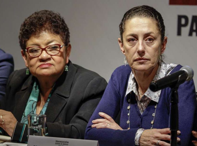 Autora de ‘El rey del cash’ se dice víctima de persecución política; Sheinbaum y Fiscalía responden