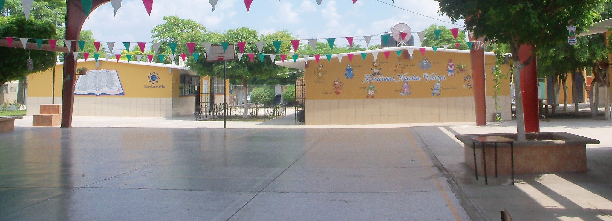 ¡Sin teacher, ni mobiliario! Escuela Primaria Enrique Villa Rivera reclama apoyos a la SEP