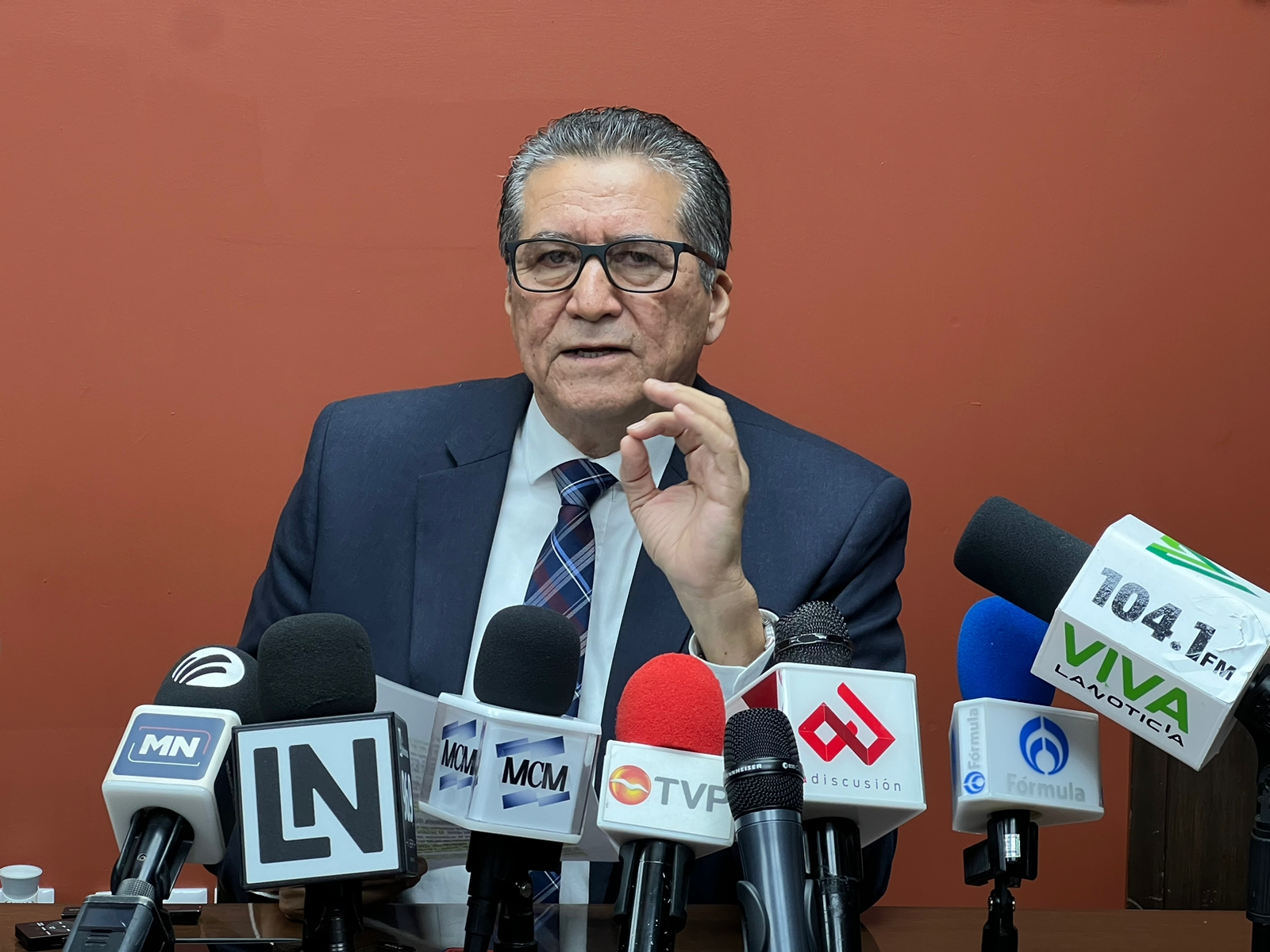Autoaumento de regidores de Guasave es un “asalto al patrimonio”: Feliciano Castro; advierte observación legal
