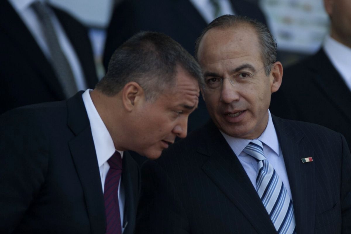 Video viral: ¿Con dedicatoria? Felipe Calderón entona ‘El martes me fusilan’, desde España