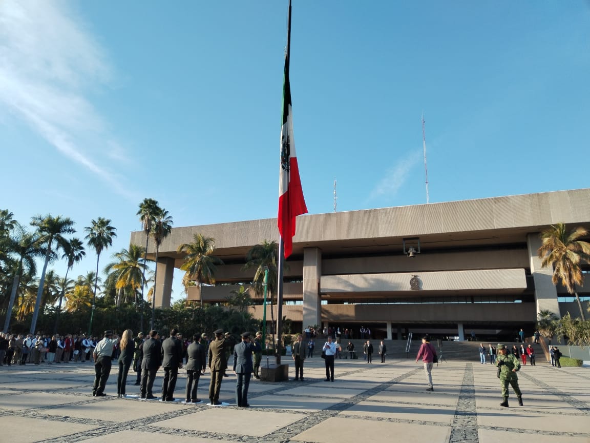 Rinde homenaje a Rafael Buelna en su 99 aniversario luctuoso