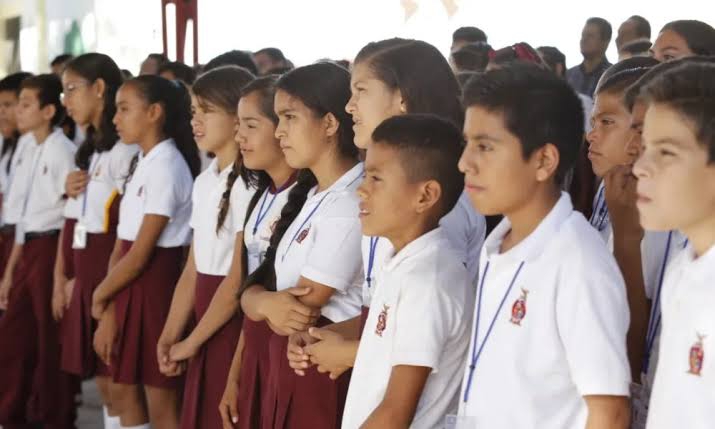 ¡Atención jóvenes! IMJU abre convocatorias para becas Proase en Mazatlán