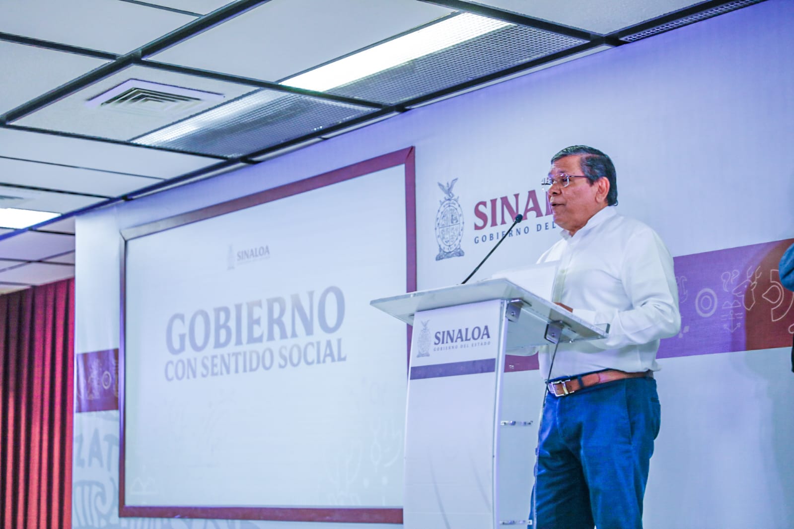 Serán 170 mil toneladas de fertilizantes para productores; dispersión comenzará en dos semanas: Montes Salas