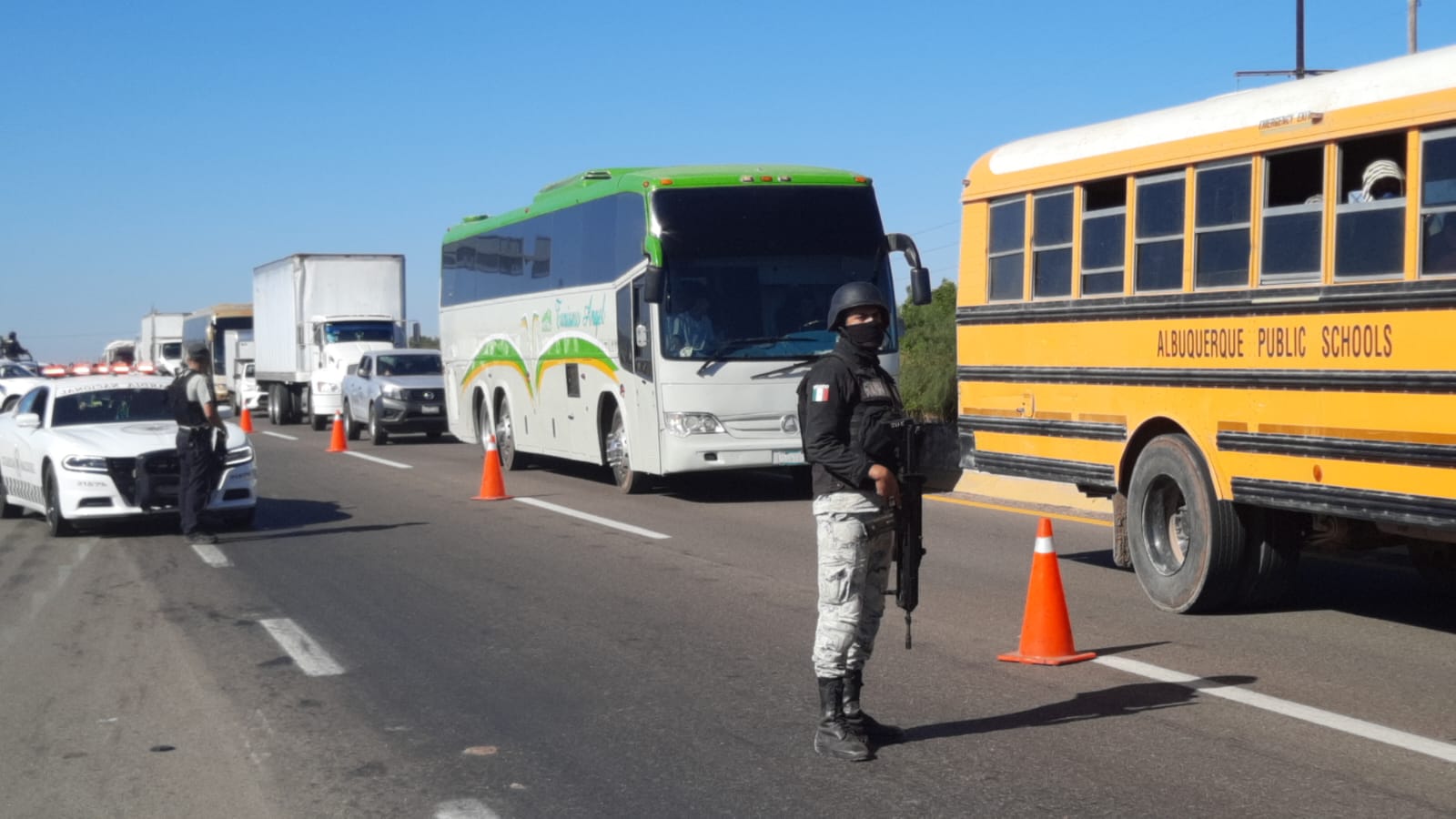 Libres las carreteras cuota y libre en Las Brisas, Guasave