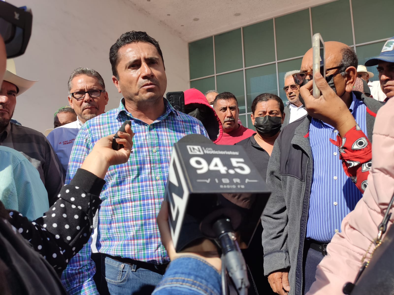 ¡Rocha no descuide el campo! Esperan productores respuesta del gobernador sobre avíos