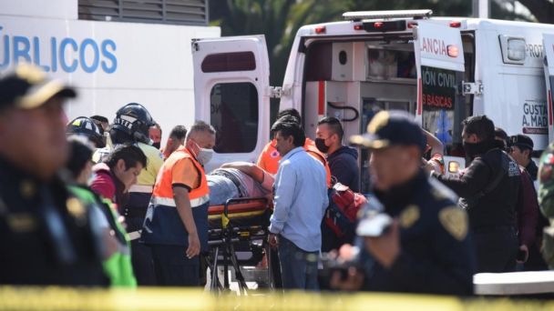 Con mensaje en redes… lamenta AMLO choque en el Metro de la Ciudad de México, a unas horas del accidente