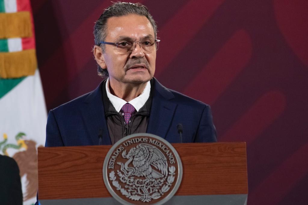‘Era una hora avanzada’ para volar, revela Pemex sobre el desplome del helicóptero en el que murieron dos trabajadores