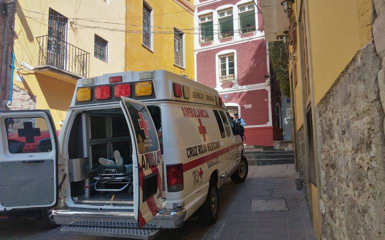 Por reto viral, 15 alumnos de primaria se intoxican con Clonazepam en Guanajuato