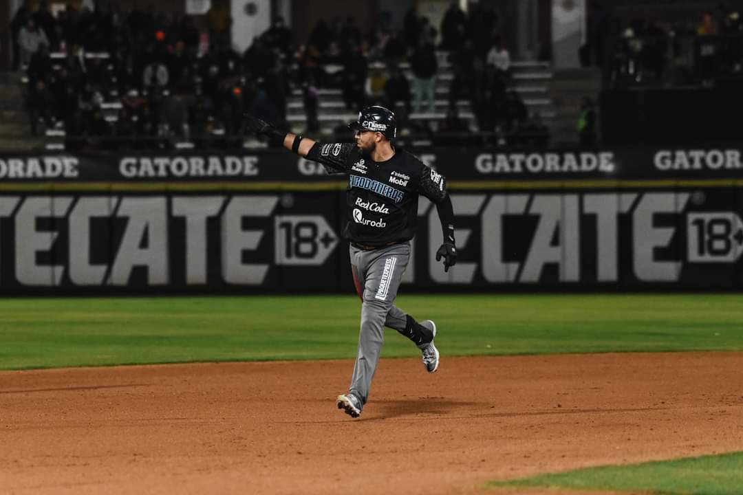 Por si no alcanza boleto; pondrán pantallas gigantes para ver juegos de Algodoneros en Guasave