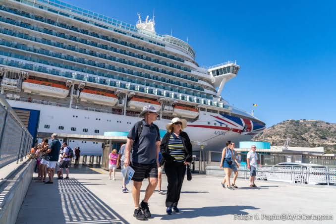 Que denuncien pide la Sectur a guías certificados a empresas piratas de tours en Mazatlán