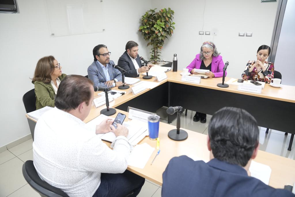 Rechazan en Comisión cuentas públicas de Fiscalía, Salud, juntas de agua potable y otras dependencias