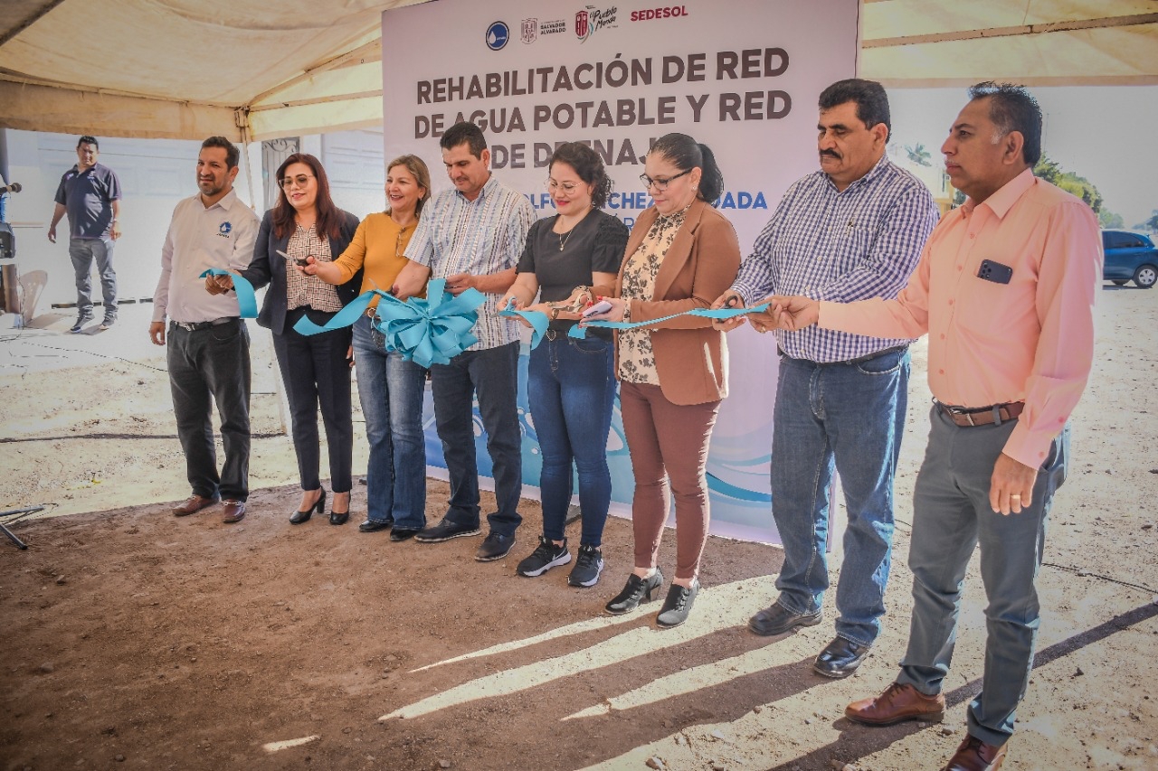 Reciben colonos de la Benito Juárez la rehabilitación de red de agua potable y red de drenaje, Salvador Alvarado