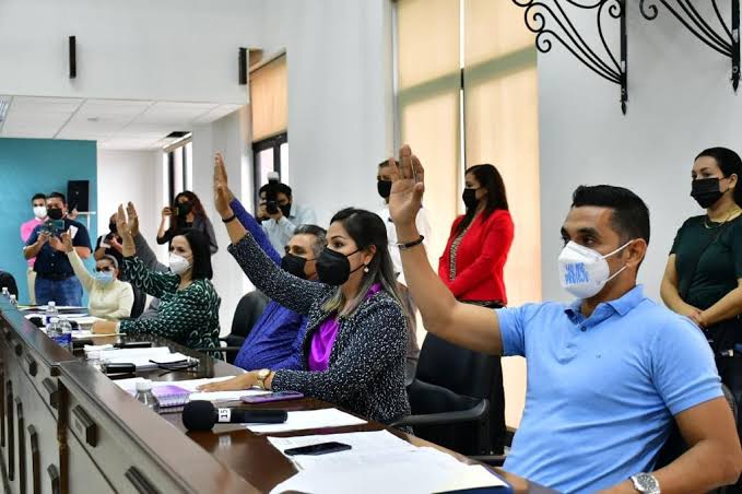 Buscan regidores de Mazatlán aclarar con la ASE los más de 90 mil que perciben en sueldos y complementos
