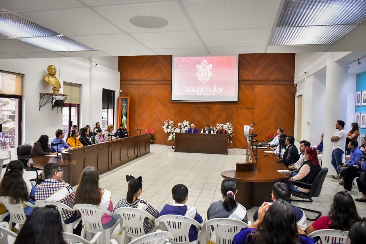 Reinstalan el Sistema de Protección Integral de Niñas, Niños y Adolescentes en Mazatlán