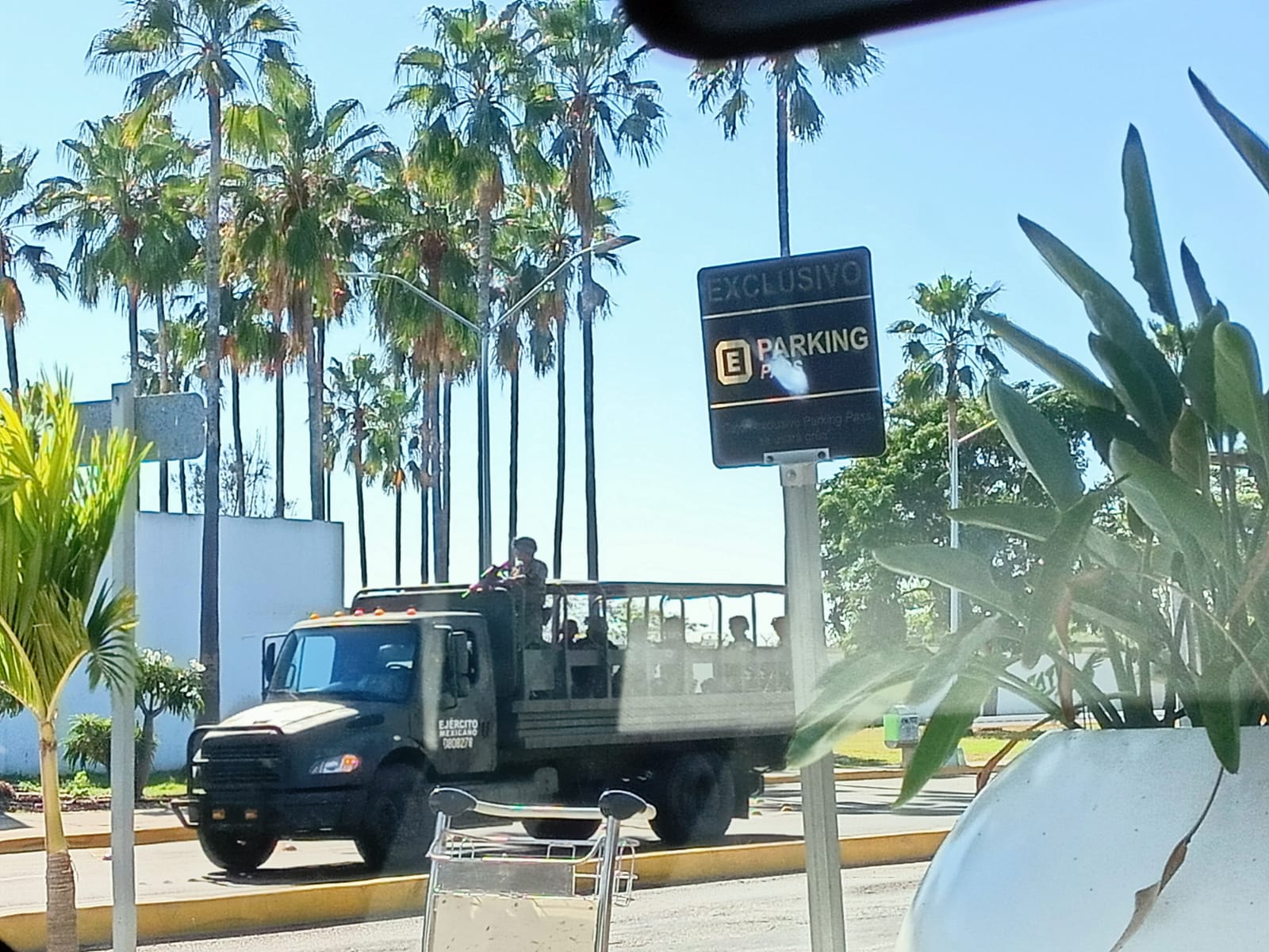 Resguardan aeropuertos de Sinaloa, AFAC reporta que están bajo control de las autoridades federales