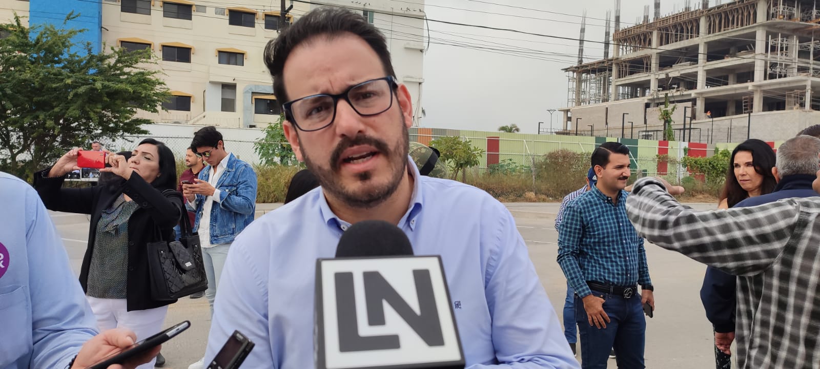 Renuncia Pity Velarde al Ayuntamiento de Mazatlán, podría ser funcionario estatal