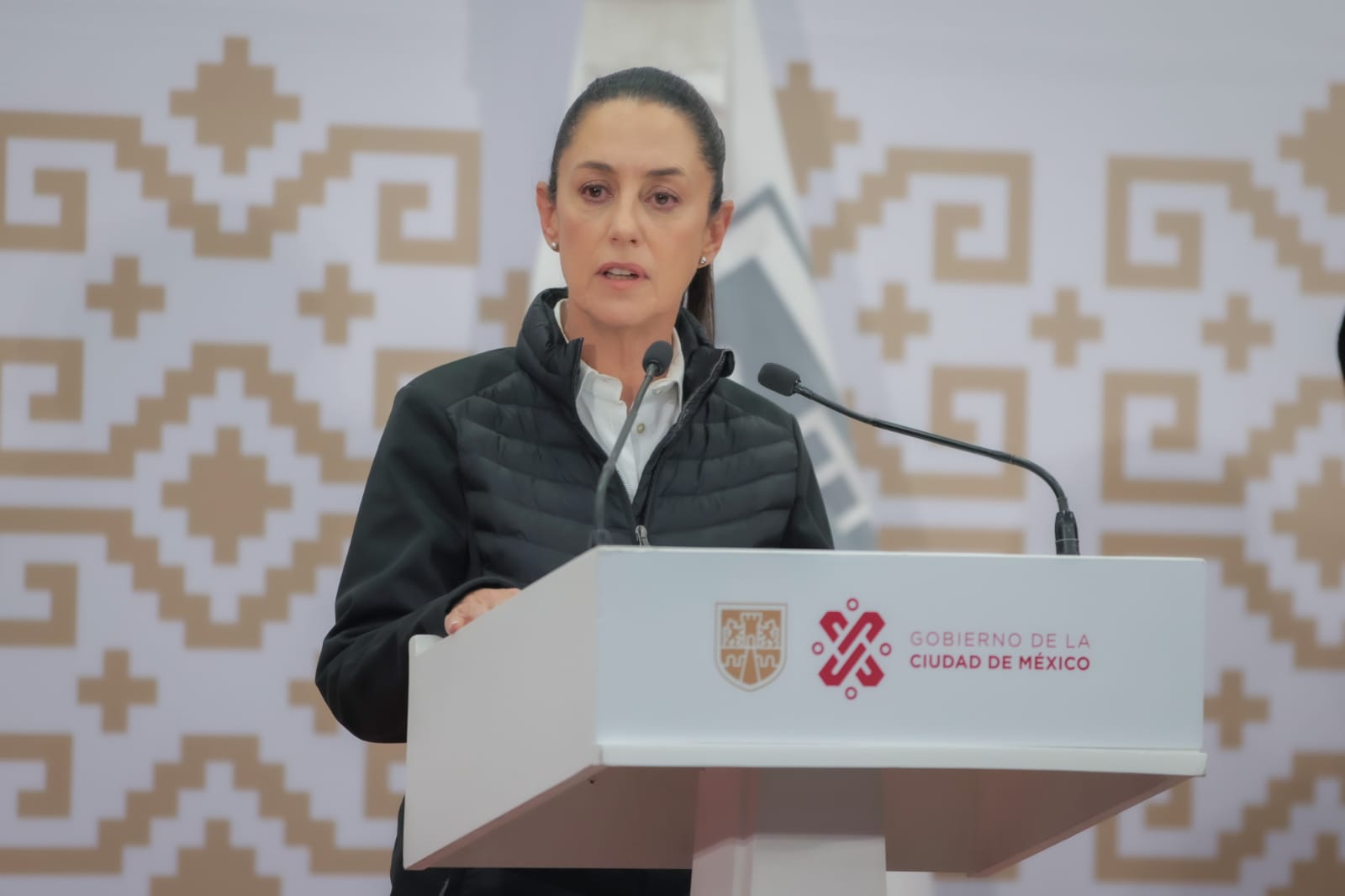 Claudia Sheinbaum puntea y mantiene ventaja de 13 puntos porcentuales sobre Marcelo Ebrard